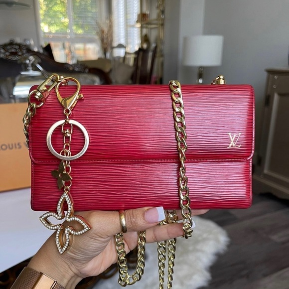 Louis Vuitton, Bags, Louis Vuitton Epi International Crossbody Ca995